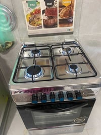 طباخ • فرن • بغداد