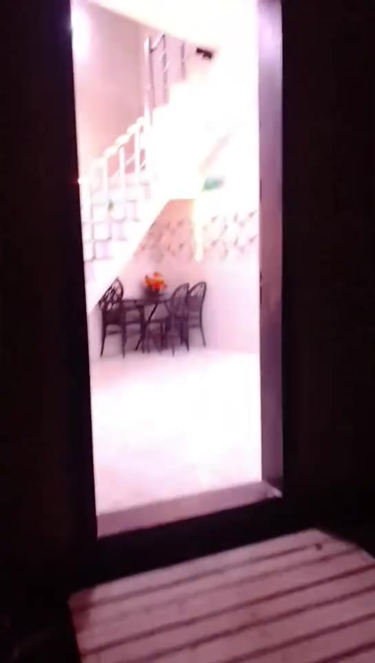 سلام عليكم بيت 90 عنوان كرغولية شارع معمل غاز كامل خدمات توصل على ارقم الواتساب ***********
