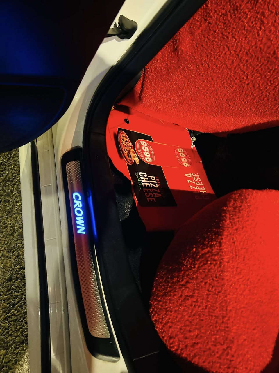 مـاشەڵـا شـاهـیـنـە سـاق 2007
مـەکـیـنـە بـچـووک گـێـڕ گـەورە کـامـل مـەسـرەف 2 سـاڵـە لای خۆمـە یـەک دەسە سەیارەکە بۆ یەک ٢٥٠ مەگەڕێ چوار تایەو ویلی لۆکم بۆ کڕیوە 450 دۆلارم پێ داوە عەتەری مارسیدز پاتری تازە پۆڵشو حومام کراوە  110 گڵا لەسەرمە 
شوێن دەربەندیخان
سعر:93 گڵاو مەجالێکی کەم
2 پارچەی بۆیاخی یابانە
ژ.م:***********
سڵاید جلد ئاوێنە ئیشارەت
