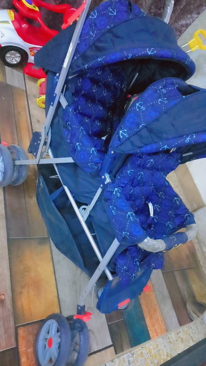 السلام عليكم لدي عربانة اطفال نفرين سعر 60ولدي كاروك طفل جديد مع دوشك السعر 50العنوان الشعلة ***********للاتصال
