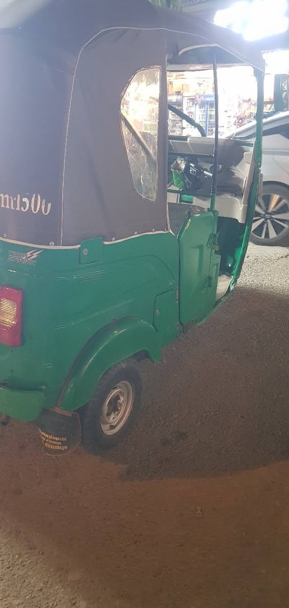 متاح تك تك  ٢١  للبيع ***********
