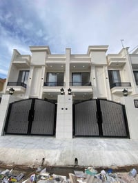 بيتين زيروو للبيع #مقابل_حديقه بمساحة ١٢٥متر يتكون من  ٤غرف نوم  صاله ...