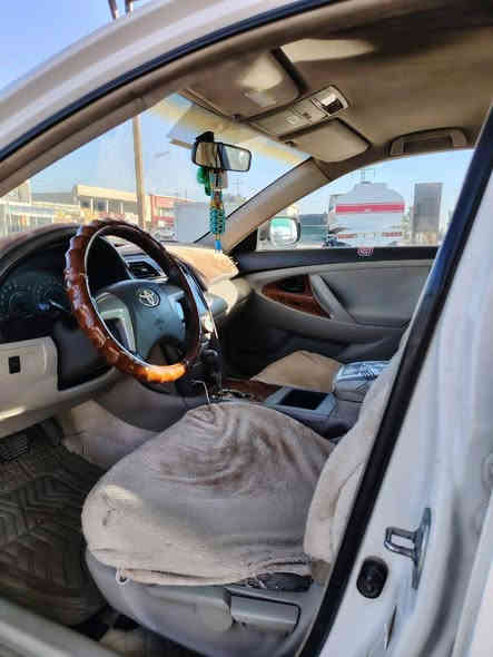 كاميري خليجي موديل 2008 GL  سيارة نظيف خير من الله سنويه بسمي هزة براد جديد سنويه لاحد 2028 دفتر بنزيان باس باقي استلاما صار ازيد من شهرين امقدم مكان سيارة كركوك داقوق سعر 116 بي مجال قليل رقم ***********
