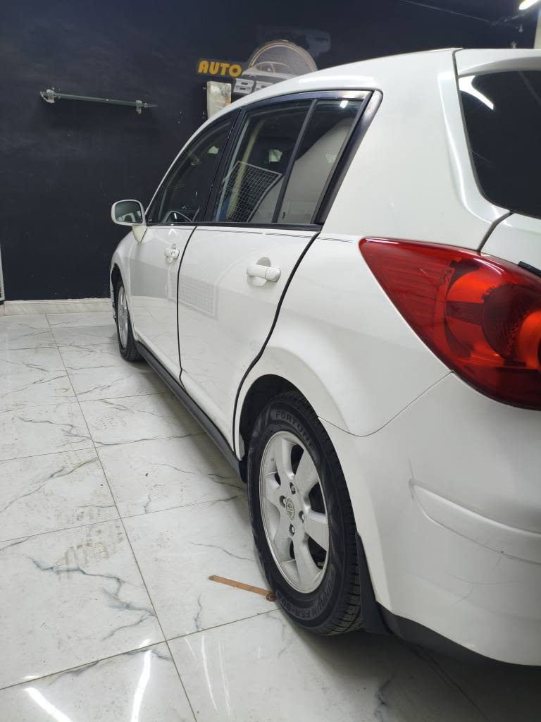 نيسان فيرسا SL
موديل 2007
رةقم بغداد مشروع وطني سنوية لحد 2028
 بنيد و هلال خلفي صبغ فقط بدون دواخل 
مواصفات بصمة . سلايت  تحديد سرعة
اربع طايرات جديد باتري جديد صدر امامي 70 ميئة
رقم .*********** 
مامتواجد عل فيس بوك شراي اتصل كركوك, العراق
