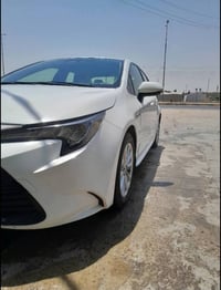 سياره كورلا 2023هابرد وارد ياباني اصل سياره بدون حادث فقط صبغ عام بدون...