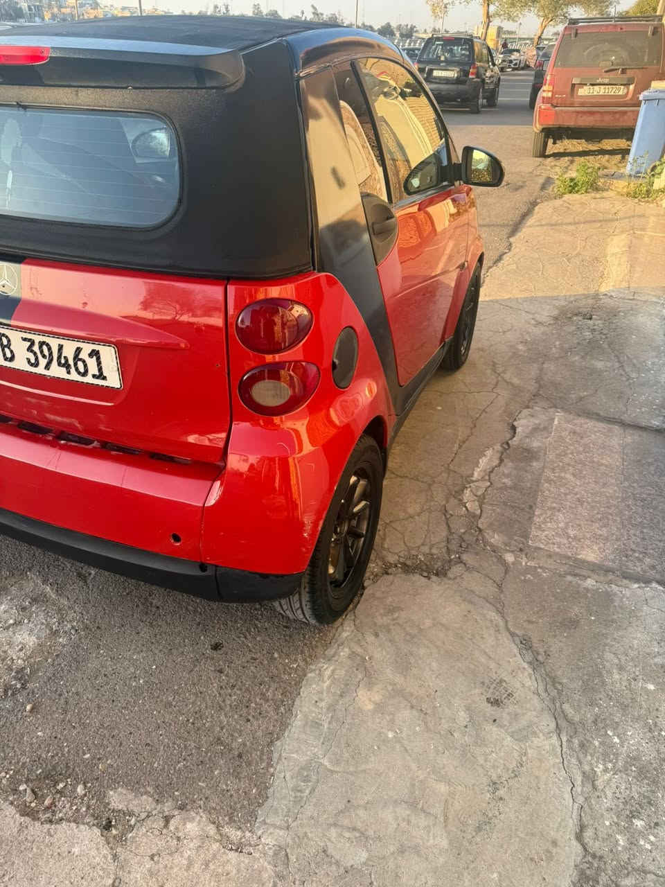 السلام  عليكم  للبيع  مارسدس  2008   اسمارت    رقم  بغداد  باسمي  تحويل  مباشر   محرك 3 سلندر   سياره  كشف  ماطورات شغاله بس  قمجش  مكطوع  مال كشف  تدفئة تبريد  شاشه وكامره   سنترلوك    جام كهرباء 
سعره 60 ورقه وبيه  مجال  مكان السياره الاعظمية اي استفسار  هذا رقمي ***********
