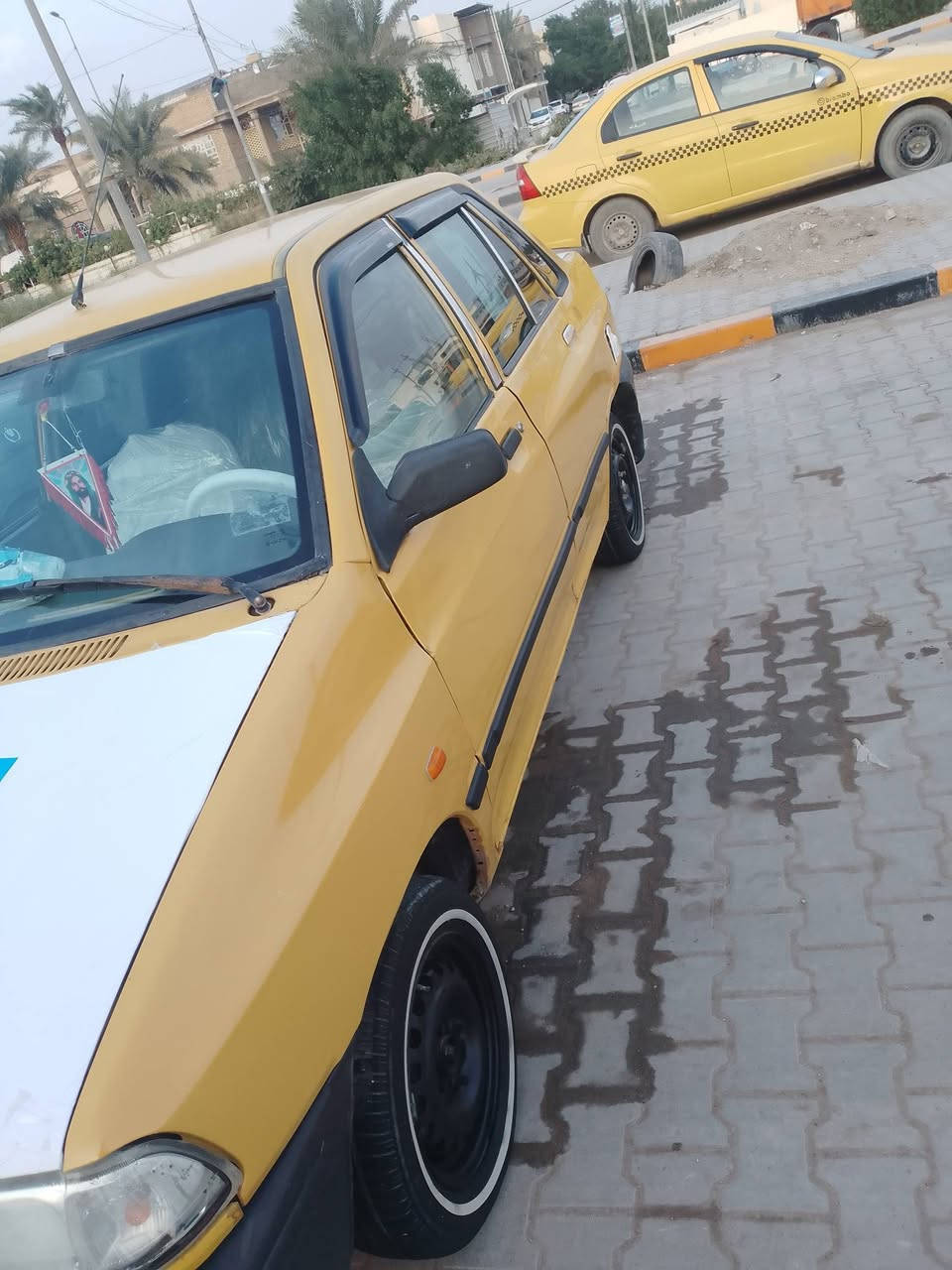 السلام عليكم سايبه  موديل 11 نفخ للبيع او مراوس مكينه وكير وحداديه كهربائيات شرط سياره جاهزه للبيع او مراوس المكان النجف ابصخير  سعر 25 وبيه مجال***********
