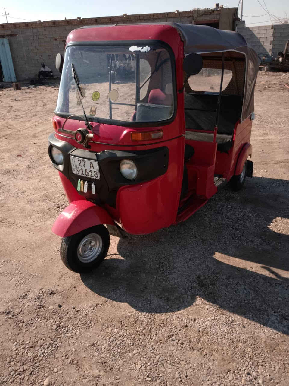 للبيع سنويه ولوحه نكليزي
***********
