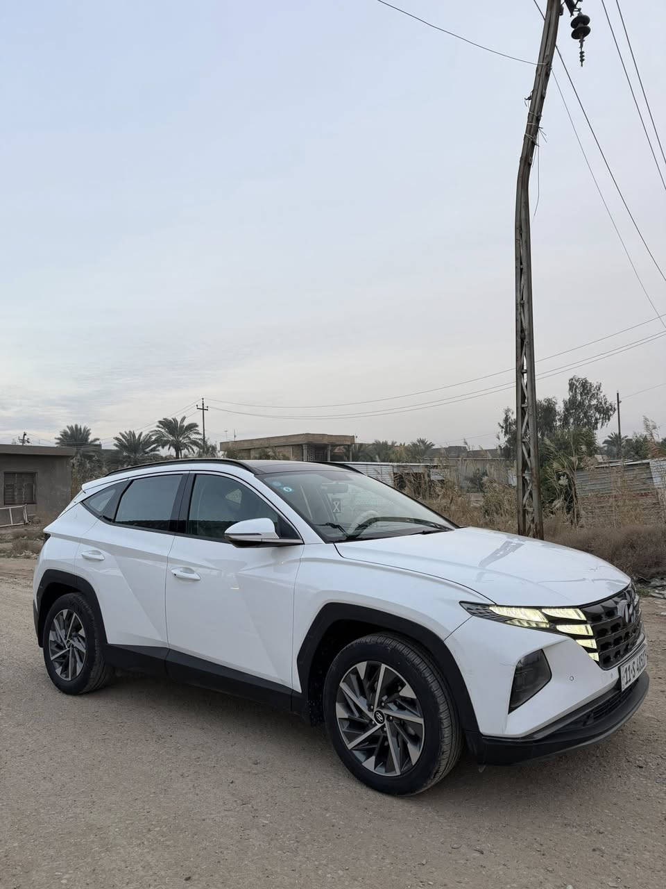 السلام عليكم
للبيع توسان 2023 
رقم بغداد الدولي 
وارد خليجي مكينة 2000 دوش 
فول مواصفات 1/1 
بانوراما وشاشة جبيرة 
ماشية 57 الف حقيقي 
السعر / 212 وبيها مجال بسيط 
مكاني/ ديالى جديدة الشط 
للاستسفار/ ***********
