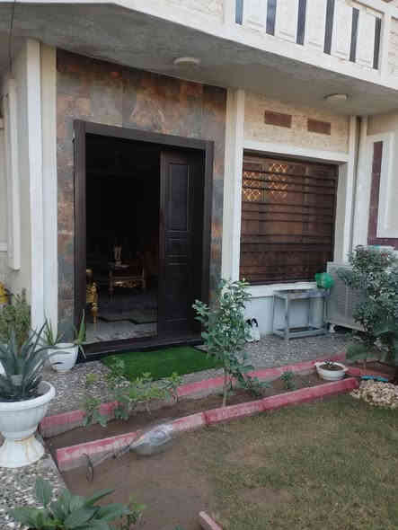 السلام عليكم

دار ١٦٠م ركن حديث بناء من الاساس ٢٠٢٠

واجهه ٨م نزال ٢٠م
كراج
حديقه
صاله
مطبخ نظام تركي
حولي
غرف نوم ٤
حمامات ٣

ارضيه مرمر وسقف مغربي ديكور

السعر ٤٥٠مليون

الغزاليه شارع المشجر مربع الملعب
للاستفسار مكتب الطائي للعقار 
***********
