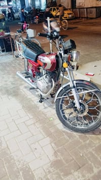 لبيع سيفان 5كير لايت عالي ناصي اشاير هندر شغاله  العنوان (الكاضميه) ال...