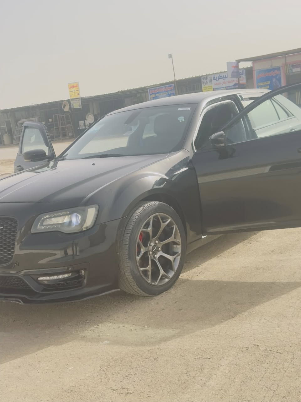 سلام عليكم اوباما 300s.  للبيع. موديل 2016. وارد أمريكي بيها قطعتين تبديل بنيد وجاملغ والباقي كفاله عامه كير ومحرك كفاله السياره ماشيه 127 ميل والسونار مرفق ويا صور مكان السياره بابل الاسكندريه لاستفسار الاتصال ***********/*********** مكلف بلنشر
