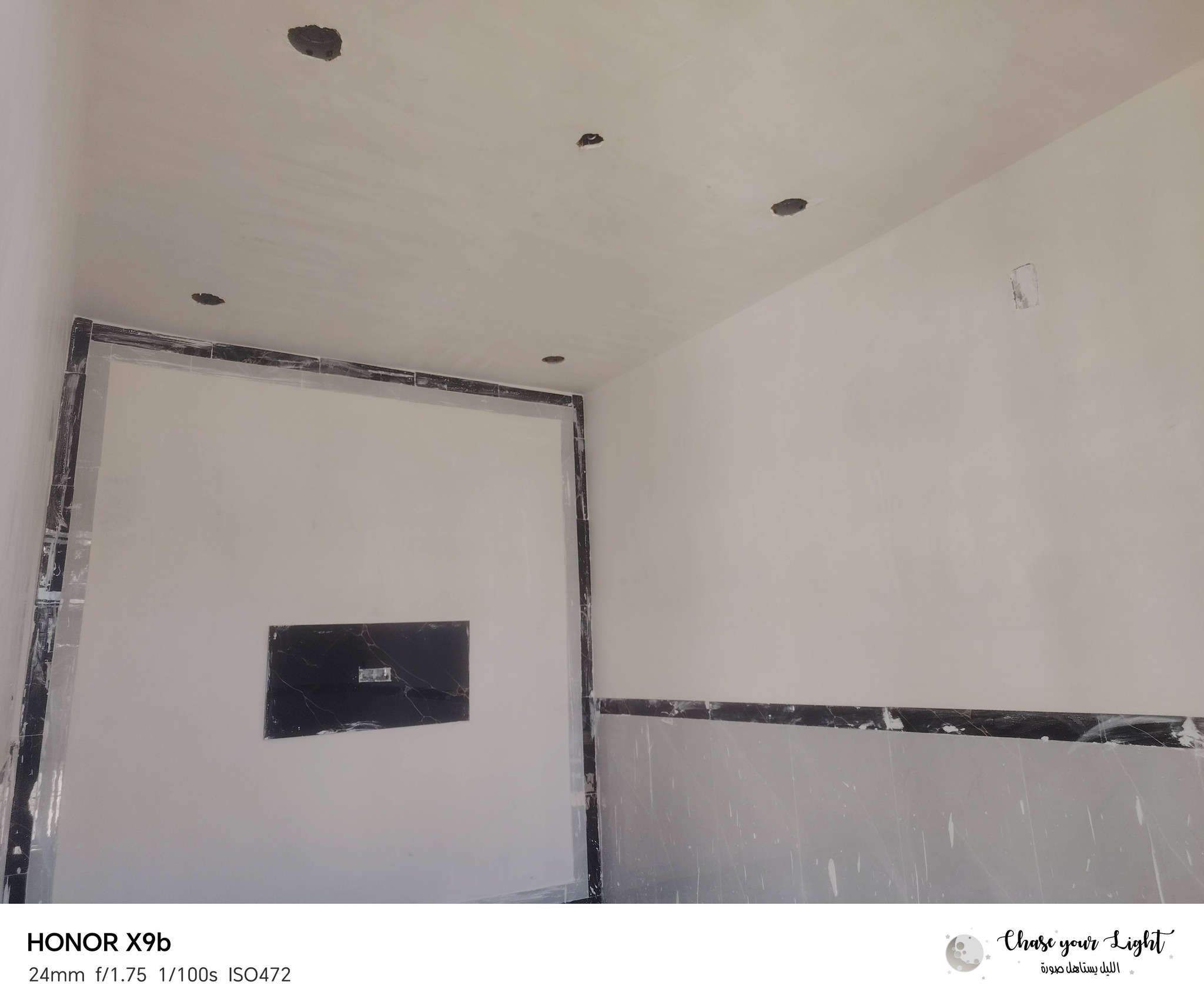 بيت للبيع. مساحه 100م 
ميسان حي الوحده لاسلاميه.  قرب. صيدليه حسن المضمد  بيت.  تسليم مفاتيح  طابقين 
للاستفسار  ***********
