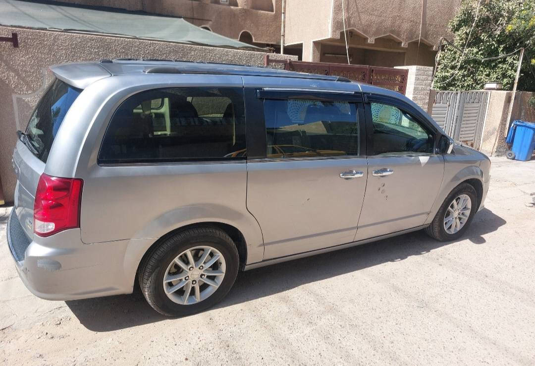 دوج ٢٠١٩ مواصفات sxt
دوج ٢٠١٩ مواصفات sxt
صوره الحادث مرفقة مع الصور 
العنوان بغداد الغزالية 
ماشية ١٠٣ الف مايل  ملاحظه صدرهه يردله ترتيب بسيط  
السعر ١٧٥$ 
***********
