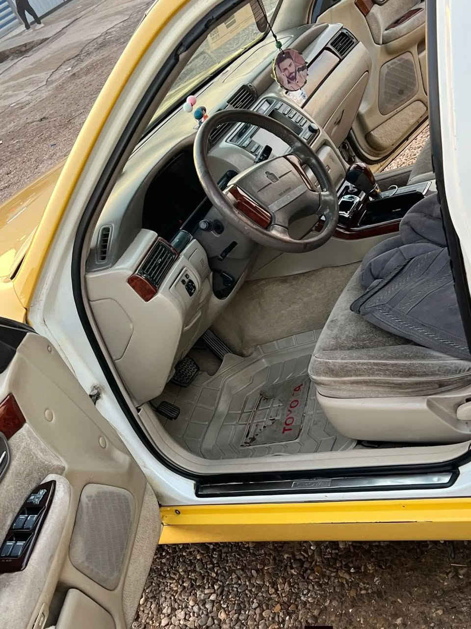 سلام عليكم ملكه 2003شاصي 171اصل كرستال دكمتين مكينه ديفورالصغير سياره كصه قماره وحده دشبول عارف عيساوي تحويرت نجف فوك او جوه حداديه فول  كير ومكينه جديدات رقم كركوك لامفوحص ولا مدفوع كمرك وكاله فقط خط سياره نجف بغداد لايتات كرستال اصل عليها غرامات 3 ورقات ينزلن من سعرها سعرها 75 مكاني كوفه ***********
