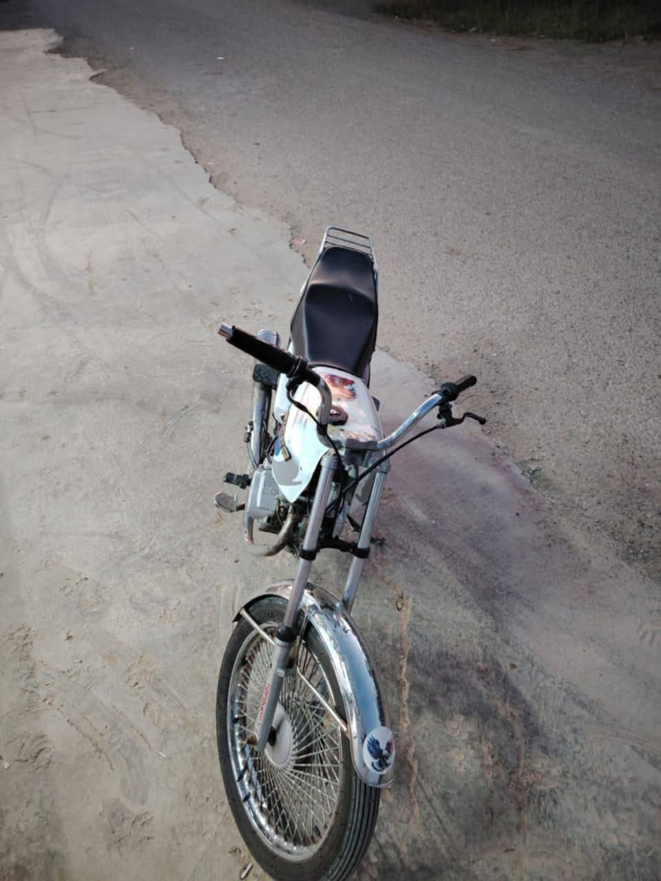 للبيع تايكر اربعه كير موديل18نضافه المحرك 80 بل 100السعر 250 قفل


**إذا كنت صاحب هذا الإعلان وتريد حذفه لأي سبب، رجاءا أرسل رسالة إلى الدعم الفني**