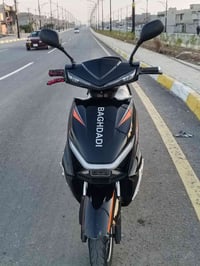 موتور شحن • شغال • موصل الجانب الأيسر