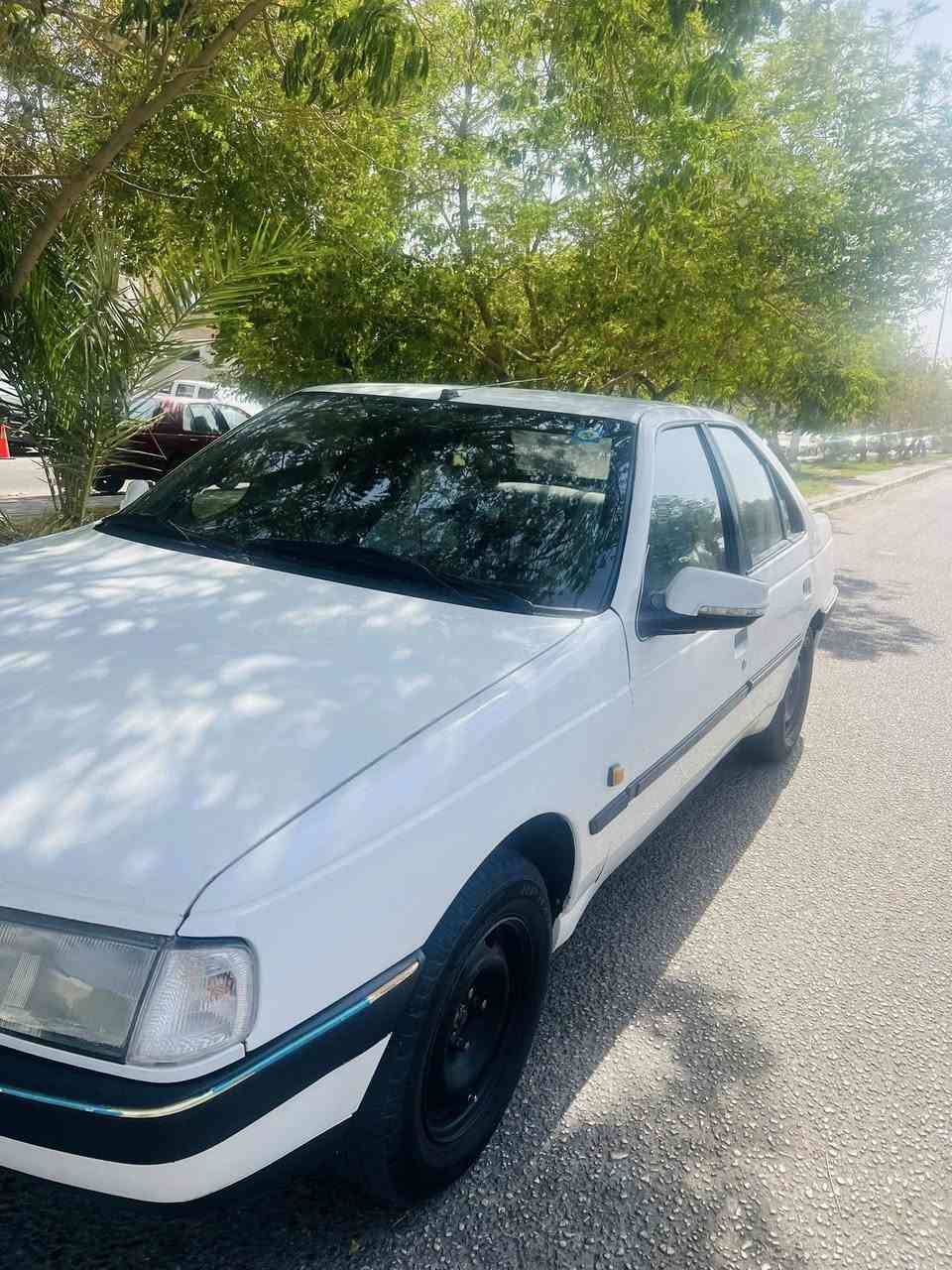 السلام عليكم بيجو  ‏405   GLX 2012 السياره جاهزه مال جناي تدفئه تبريد خير من الله كهربائيات كله شغاله مكينه لاتنقيص ولا تبخير فرنسيه حداديه صارلي شهر مسويه تخم تاير جديد دوشمه جديده السياره بسمي رقم إنكليزي السنويه 2030 مامتواجد ع فيس بوك ***********

