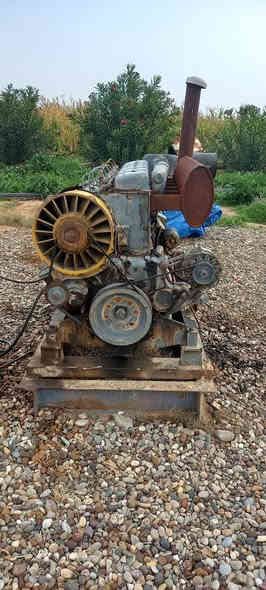 السلام عليكم.
مولد دويس 6 بستم.  للبيع 

توليد 50كيفي. جاهز كبل ع التشغيل

السعر 36ورقه وبه مجال

ا الموقع. الناعمه قريه الرمث #الصمود.   ***********
