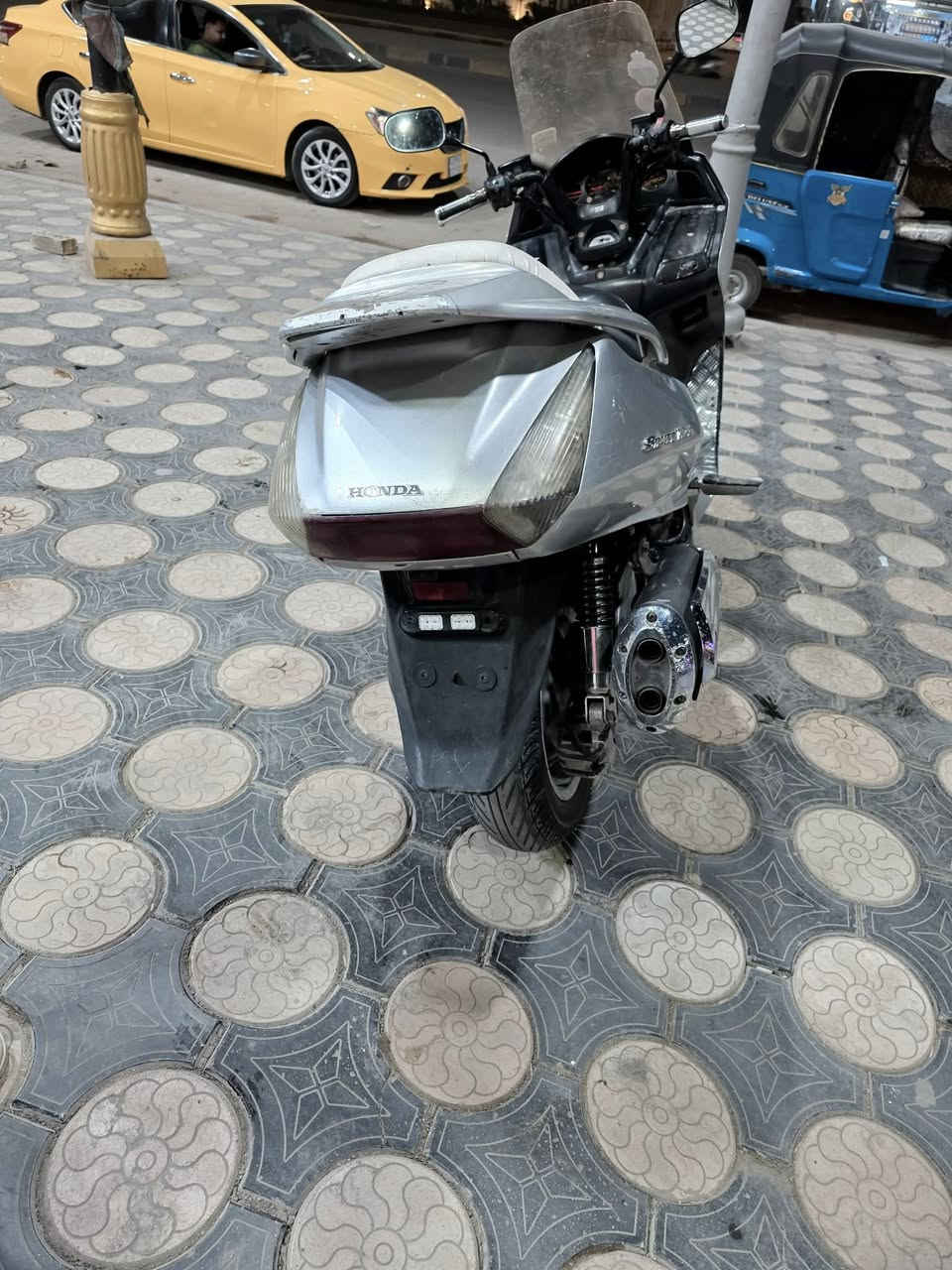 سلفر ونج البيع مكينه ٦٠٠دراجه خير من لله مثل ما وضح بل صوره السعر ١٢وبيه مجال متوحد خاص


**إذا كنت صاحب هذا الإعلان وتريد حذفه لأي سبب، رجاءا أرسل رسالة إلى الدعم الفني**