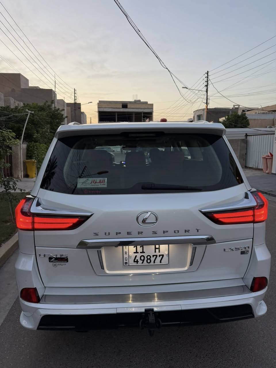 LEXUS LX570
لكززس  موديل 2018 سوبر سبورت 
 كويتي مكفوله من الضربه والصبغ 
رقم بغداد باسمي  محرك 5700 8 سلندر 
فول مواصفات 
السياره السيرفس كله بشركه لكزس سياره جاهزه بدون اي نقص مكاني بغداد حي الجهاد الاطباء  السعر 595

***********

