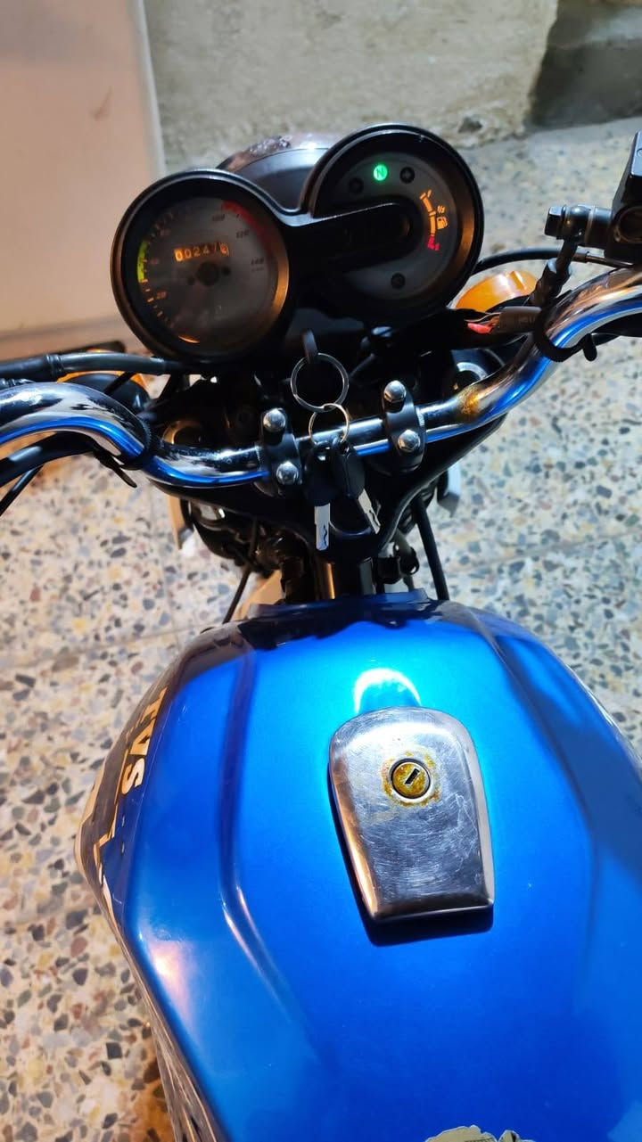 السلام عليكم تي في اس موديل 21 دراجة جديدة زيرو اوراق كاملة جاهزة لترقيم مكاني بغداد سعر 1500 مليون ونص لتواصل ***********
