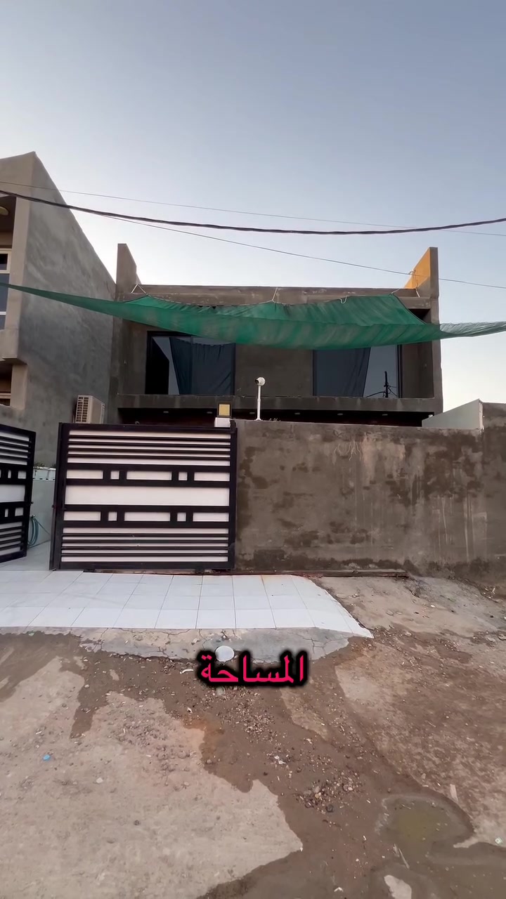 دار طابو زراعي سند 25
_____________
 #المساحه 400متر
____________  
#الموقع حي الجزائر خلف محكمه استئناف بابل 
_______________
#للاستفسار مراجعه مكتب بلاد الرافدين للعقار  الكائن في حي 
الجزائر قرب مستشفى الحياة 
_______________
او الاتصال ع الارقام التاليه
 ***********
***********
