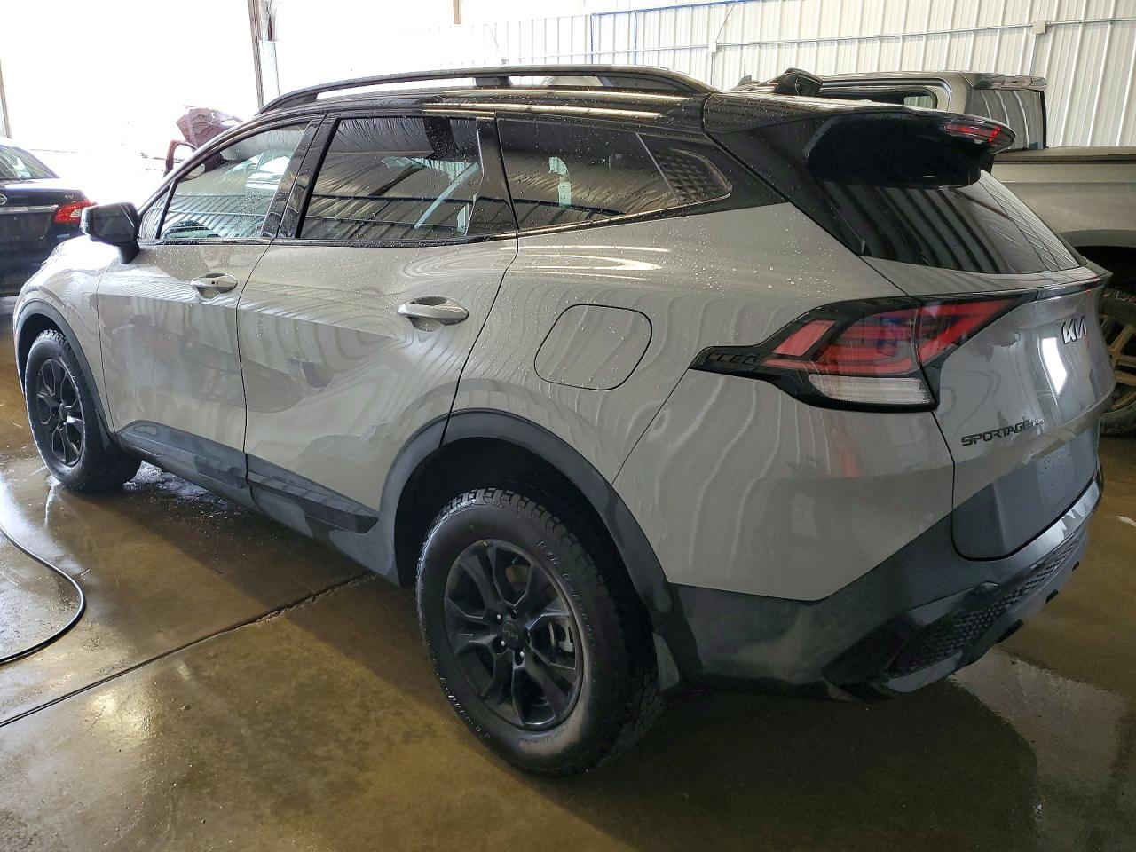 #أعـــلان_مــــــــــزاد #مكتب_بوابة_دبي
سعر نقل مخفض الى جميع الموانئ
ـ نوع السيارة : 2025 KIA SPORTAGE X-PRO PRESTIGE
ـ تاريخ المزايدة : 25/3/2026 الساعة 5:00 مساء 
ـ السعر : حسب تاريخ المزايدة المذكور أعلاه: 425$ دولار
ـ الضرر والمواصفات : حسب الصور المرفقة
-جميع السيارات الهايبرد الكهرباء معفي
من الكمرك الضريبة والرقم مجاناً
ملاحـــظــة .. السيارات المعروضة داخل الصفحة هي مجرد نماذج بسيطة للمزاد
وللمزيد من المعلومات الحضور الساعة الرابعة عصرا الى مقر الشركة الكائن في:
شارع الحزام الاخضر المدينة المايئة- مقابيل حي العدالة #النجف_الاشرف
المكتب ***********
زيد الطفيلي***********
عبد الله الزاملي***********
للانضمام لكروب الواتساب اضغط ع رابط
https://chat.whatsapp.com/HEg5DTFOYCnFPwSoSvOuuq
