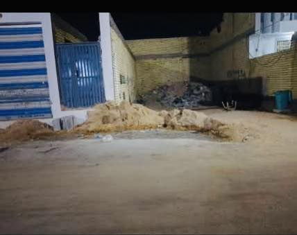 شارع المطار (شارع الصب )
قطعة ١٠٠ متر  للبيع

واجهة ٧ ونص /  نزال ١٤ ونص  /شارع ١٠ 

طابو زراعي سند ٢٥  اقرار محكمة من مالكها مباشر

مشمولة بالتطويب

اقرب منطقة سند ٢٥ بالنسبة للنجف

النجف  شارع الصب قبل اسواق تلعفر
مقابيل مياه نبع العتبه 

عمود ٣٢٧  (مقابيل ملحق قرية الغدير) 

قريبة جداً من السوك بداية الخط الثاني 

ثالث قطعه من بداية شارع السوك

متوفر كافة الخدمات ماء وكهرباء 

مدارس سوك 

وتبليط من مدخل شارع الصب للقطعه مباشر 

وشوارعها أيضا تبليط وأناره صوبين 

 المنطقة مجهزة بمحولات وطني

مولده 

منطقة سكنية ومرتبة جداً وهادئة 

وجديده

للاستفسار اكثر الاتصال على 

***********
