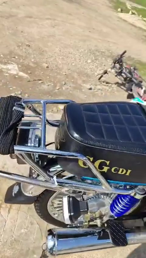 کاکە گیان ئەم
ماتۆرەمان هەیە بۆ فرۆشتن هەموو گیانی بە شەرتە ٢٥٠ مەسرافی تیا نیە هەموگیانی لۆکە name t pro honsda رەقەم *********** مۆدیلی 2025

