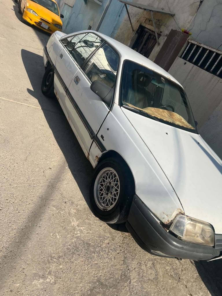 اوبل اوميكا محرك كير اوتوماتيك شرط  جديد صدر جديد موديل89 سياره باسمنه شرط تحويل بيها بطاقه بانزين السعر22وبي مجال رقم الهاتف *********** شراي يخابر ع رقم كركوك, العراق
