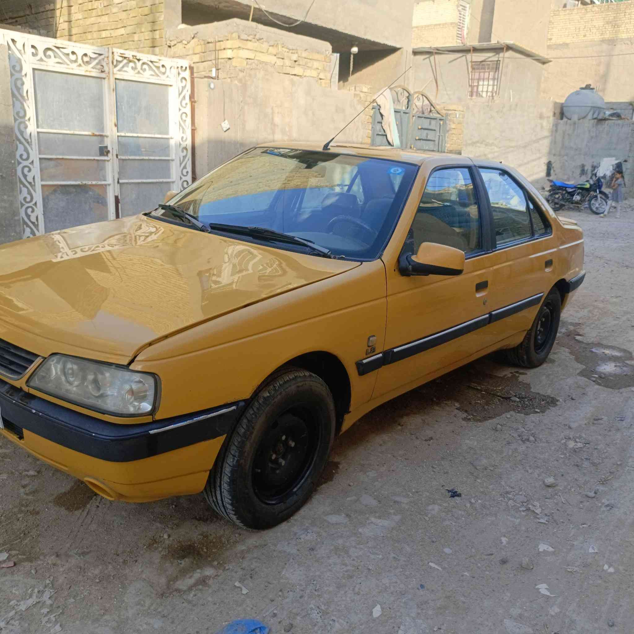مكلف بالنشر
بيجو أكد 2015 للبيع
مكينه وگير مكفولات 
تخم تايرات جديد
التبريد ثلج
مبدل بيها بنيد والچاملغ جهه السايق الخلفي
السعر 38 ورقه
مكان السياره بغداد/ البياع
رقم صاحب السياره ***********
