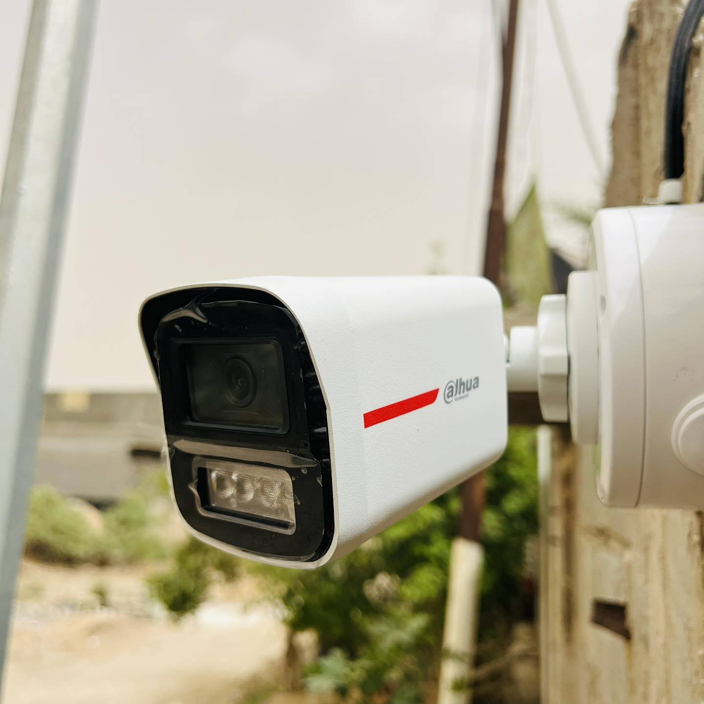 اختصر الزمن والجهد وتمتع بالجودة 
سلام عليكم 
تم تأمين منزل احد زبائننا ب ٧ كاميرات من شركة دهوا 
دقة ٥ ميكا ويز كلر
صوت وصوره 
ليلي الوان 
ضمان سنه استبدال 
#العنوان #
كربلاء/ طويريج/ شارع البلدية/ مجاور المستوصف الصحي 
# هاتف #
***********
***********
جمله- مفرد 
اسعار خاصة للمنصبين 
رؤيا الهندية 
وكيل معتمد
