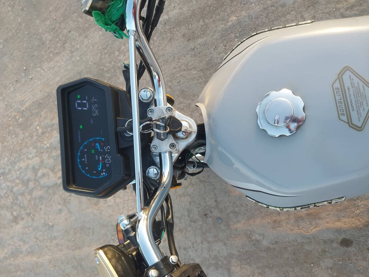 سلام عليكم دراجه البيع سيفانه موديل24درجه جاهزه مجهزه اوراق السعر 700وبيه مجال
***********
