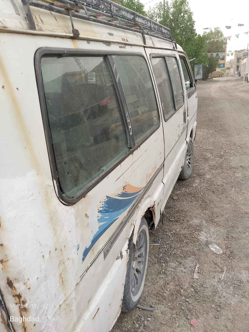 كيا بسته للبيع 1993 السياره رقم وسنوية اصوليه بسمي سنويه لل2029 السياره شغاله وتمشي وكلشي مابيهة بس ابيعهة كوم حديد اتعهد فقط اصوليات وتحويل  السعر 14
مكان السياره بغداد تقاطع درويش البياع 
***********
