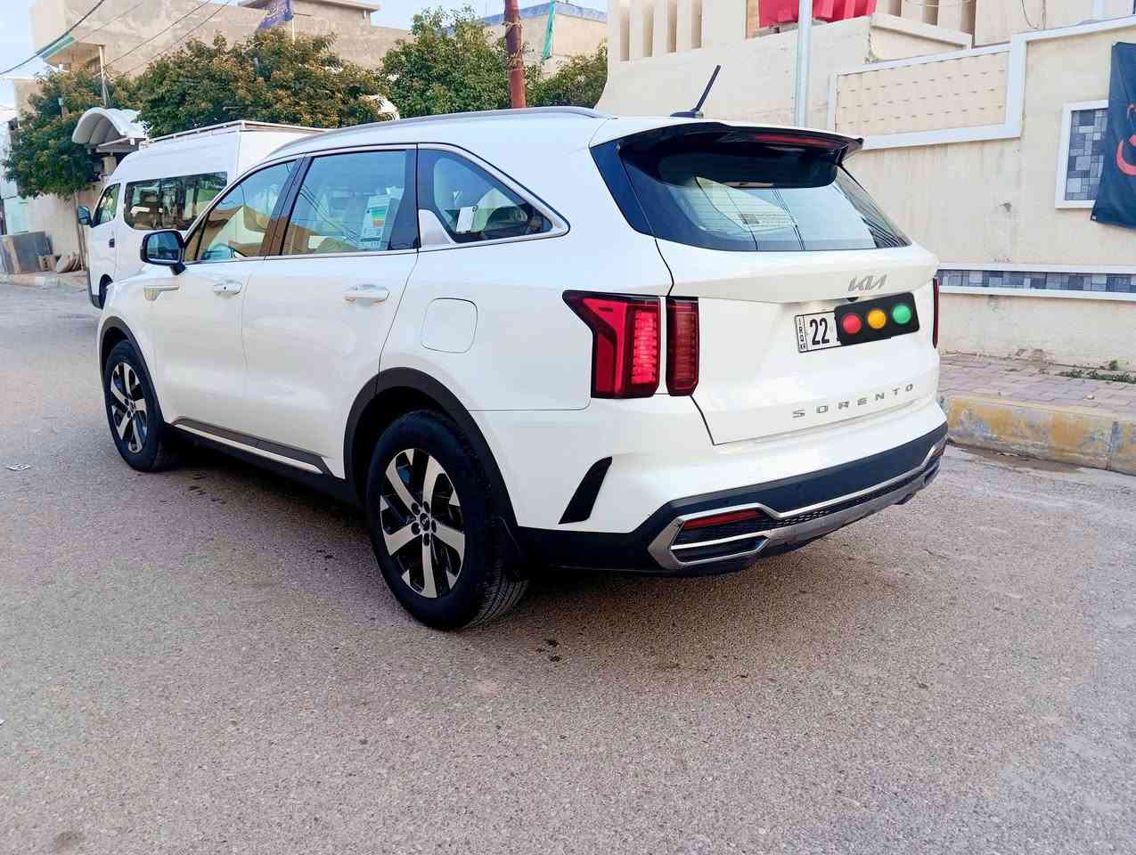 سلام عليكم 

سورنتو موديل 2022 خليجي 
رقم اربيل سياره بسمي 
مواصفاته نص فول 
محرك 2500. اربعه سلندر 
السعر 245

***********. ابو علي
