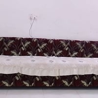 تخم 2 السعر 140 وبيهن مجال اتصال على رقم 07805807891