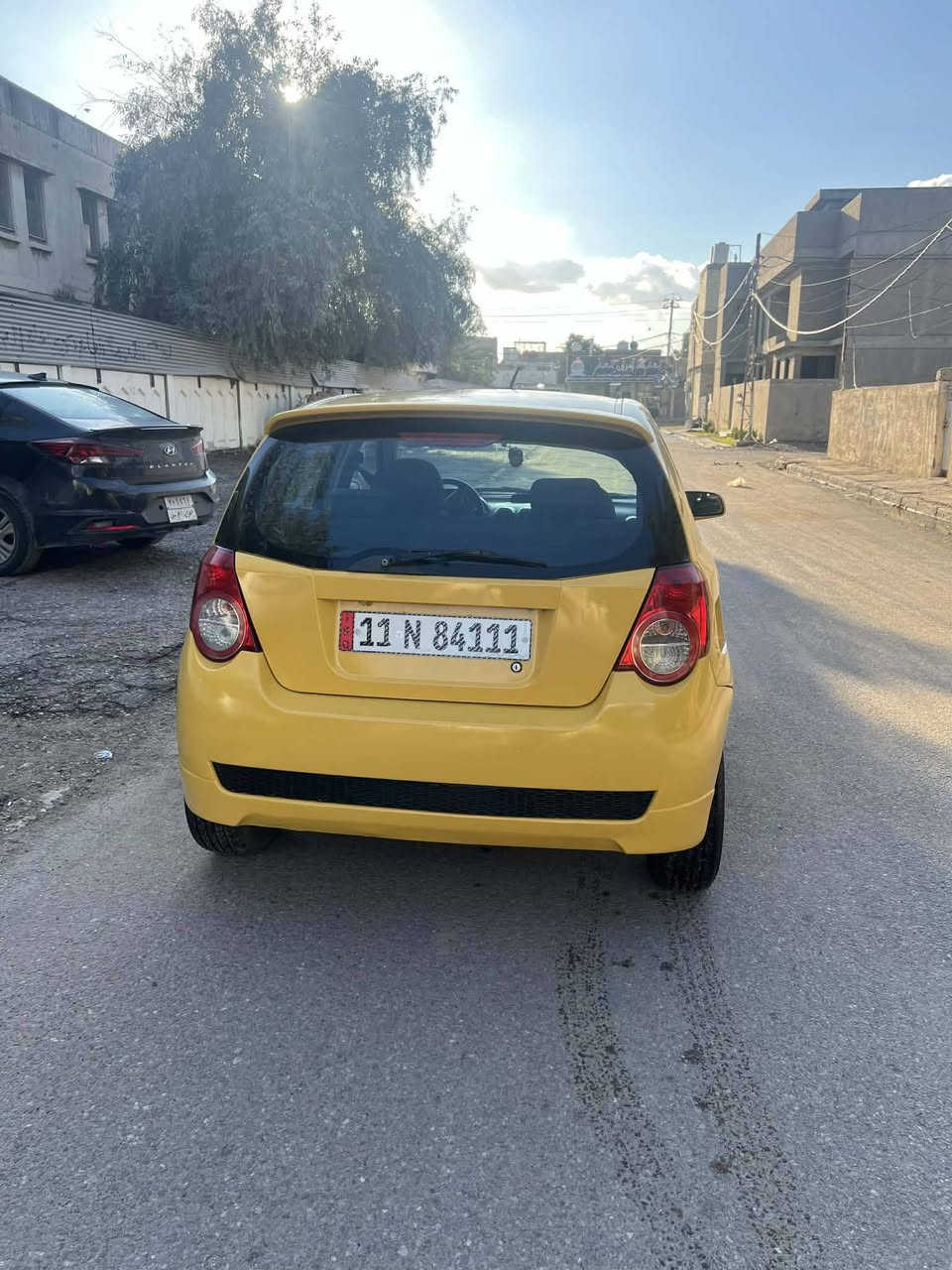 السلام عليكم افيو للبيع امريكي محرك 1600 اوتماتيك رقم بغداد انكليزي بيع او مراوس 40 وبيه مجال ***********
