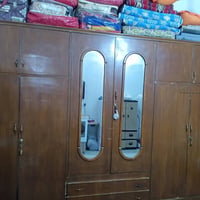 غراض منزليه كله جديد غرفه 450 ثلاجه٥٠٠ ميز طعام ٢٠٠ تخم يحمل ١٠مقاعد ٥...