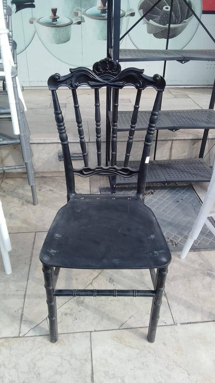 3 ميوزة جام + 8 كراسي عظم عاج
ب130 ألف العنوان الدورة مستخدم شهر فقط
واتس ***********
