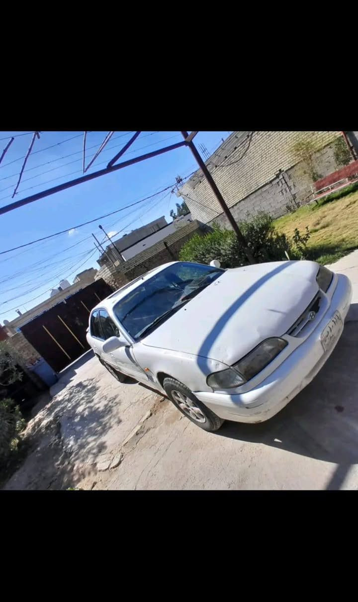 سلام عليكم للبيع موديل 96 رقم بغداد الماني  اوتماتيك سياره بلاديه بيها خياسات شي قليل كير مكينه خير من الله السعر 30وبيها مجال قليل باقي التفاصيل ***********
