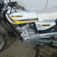 دراجه للبيع ((للتنويه اوراق سكنر)) للستفسار اتصل عل رقم 07853784049