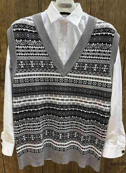 يارب ….🙏  جديييد 🆕

يلك مسبع خامه جوخ حجري قطعه ثگيله ومرتبه💯

موديل رسمي شبابي نازك🔥

☎️📱/ ***********
