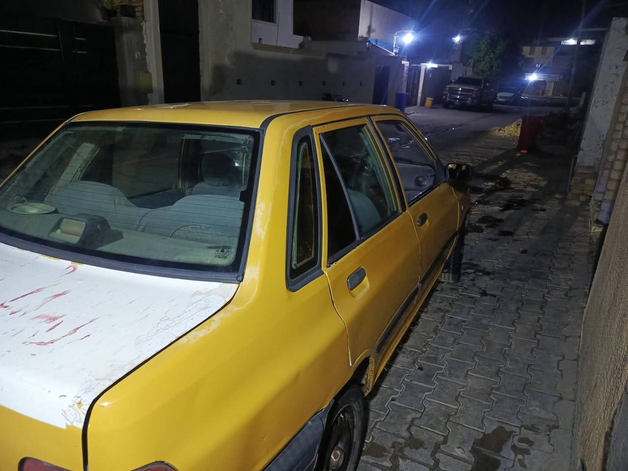 سيارة سايبة موديل 2011
رقم الماني بابل تكسي
مصغرة غرامات وخط وبحث 
السنوية لل 2027
بيه جاملغ امامي عله البارد 
باتري جديد 
دينمو جديد شخاطه جديده 
فيت بم جديد 
***********
