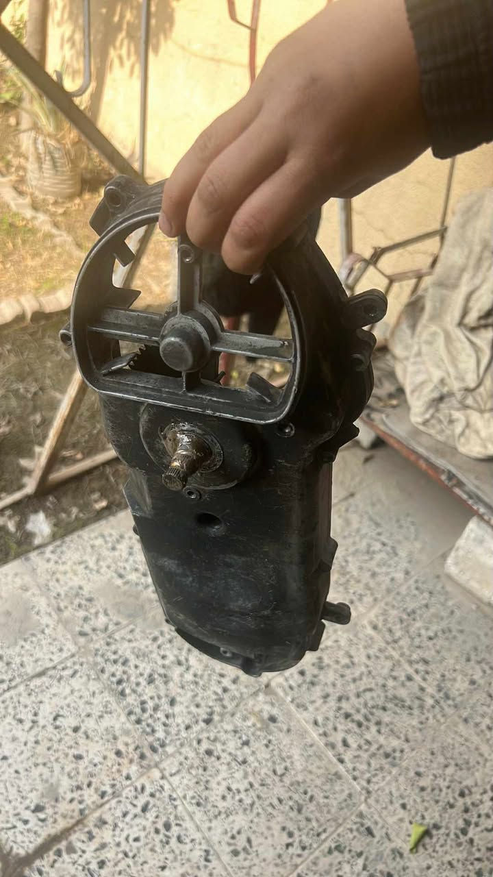 سلام عليكم عندي غراض ماكس للبيع كابريترات عداد 4 
واحد كابريتر 140 سكنس فحل اوجبلي او جميع لدراجات ل140 
كابريتر بعدها مال رمبة بجلاحها شرططط 
كابريترات ماكس ياباني 3 واحد تفيدك تفصيخ اذه تريد وثنين شرط شغالات كفرات ماكس عدله لون ابيض كامل موجود عقول ماكس عدله قبق هندر ماكس ياباني.كلج خلفي ماكس سكنس فحل كامل وهوه ول بانز ولطاسه اسعار طبلي خاص وتدلل وادزلك باقي التفاصيل مو كلها ناشرها هندر ماكس عدله.+كلجات امامي خلفي 140


**إذا كنت صاحب هذا الإعلان وتريد حذفه لأي سبب، رجاءا أرسل رسالة إلى الدعم الفني**