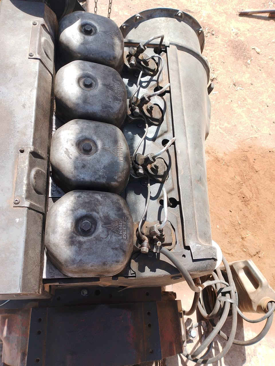 السلام عليكم مولد للبيع باب اول لا تنقيص ولا تبخير دويز باب اول اصلي ابو الصاروخ ورا راس توليد ٣٠ كيفي مكانه ديالى الخالص السعر ٢٣ التصال ***********
