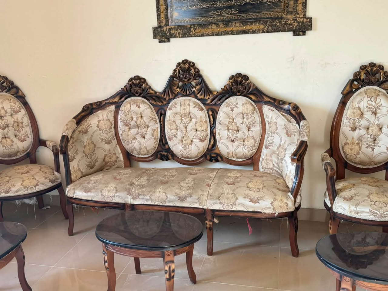 تخم صاج نظيف جدا السعر ٢٥٠ الف
عشره مقاعد 
العنوان مجمع شنيار 
الشراي يتفضل على الخاص لطفاً 
مندوبه اغراض الي عنده اغراض يريد يبيعها يدزلي عالخاص أبيعها لكم بعمولة مناسبة


**إذا كنت صاحب هذا الإعلان وتريد حذفه لأي سبب، رجاءا أرسل رسالة إلى الدعم الفني**