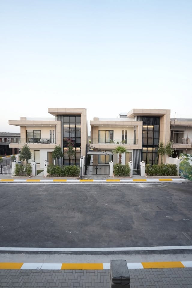 Asco Village by Aree Group
    شوێنێک بۆ ژیانێکی ئارام و پڕ لە ئاسوودەیی، لە ناو ژینگەیەکی مۆدێرن و پارێزراو. 🌿
    📍 شەقامی شەقڵاوە — بەرامبەر گراند ماجدی مۆڵ
    ✨ دیزاینێکی نوێ و کوالێتییەکی بەرز
    ✨ گونجاو بۆ نیشتەجێبوون و سەرمایەگوزاری
    🔹 ڕووبەرەکان: 230م² | 275م² | 394م²

📞 ￼⁨***********⁩

‏#AscoVillage #ئاسکۆ_ڤیلیج #ڤێلا #هەولێر #خانوو #سەرمایەگوزاری
#ڤێلا #آسكو_فيليج #ئاسکۆ_ڤیلیج #ascovillage #هەولێر #خانوو #asco_village #ڤێلا_هەولێر #فلل_اربيل #فلل
