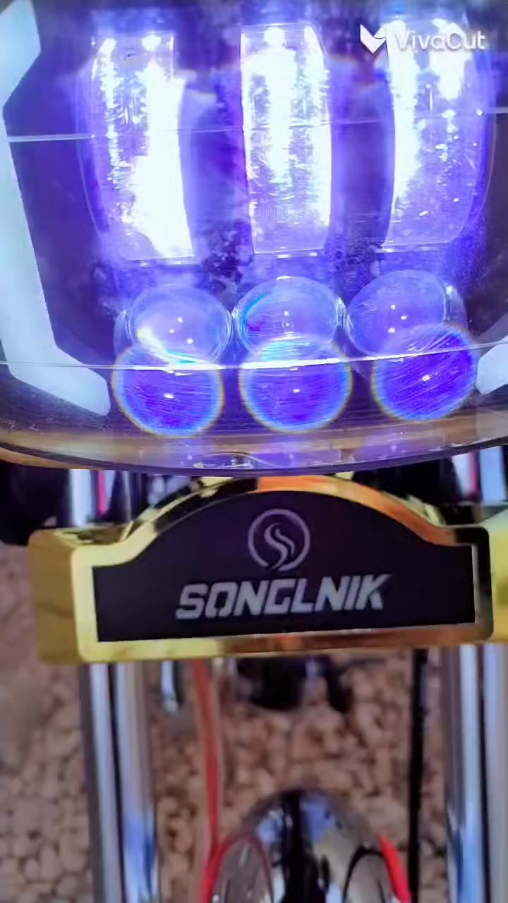 يا الله السلام عليكم دراجة البيع سيفان موديل ٢٥ مكفوله كفاله عامه أوراق كامله الدراجه جديده وحلو شرط انضف من شرط زيرو بصمه تشغيل عن بعد جهاز انذار كهربائيات سلف كله شغال لون مميز شرط زيرو السعر 775 وبيه مجال الشراي يتصل وبيه خير ويدلل ***********
