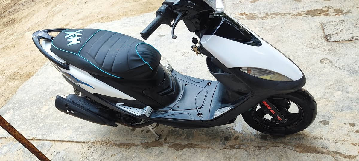 ماكس عدله للبيع شغاله كله بس السلف ما يشتغل بوسه 55 
السعر 500 وبيه مجال بسيط مكاني كربلاء طويريج ***********
